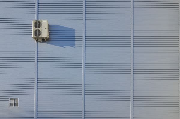 Cost of Flat Metal Siding Installation in Nashville
