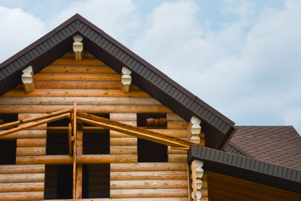 Log Home Siding Installation in Nashville